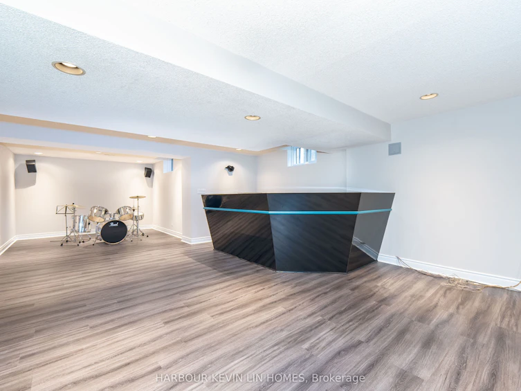 39 Montclair Road, Richmond Hill, ON, L4B 2T9 - 34