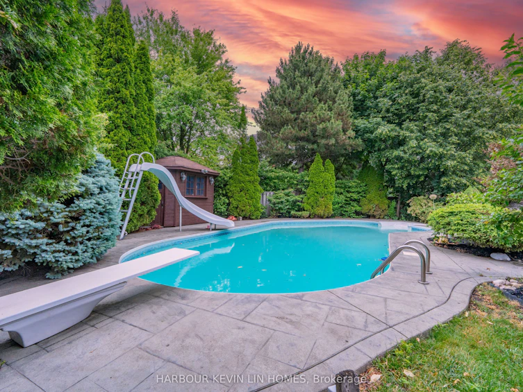 39 Montclair Road, Richmond Hill, ON, L4B 2T9 - 41