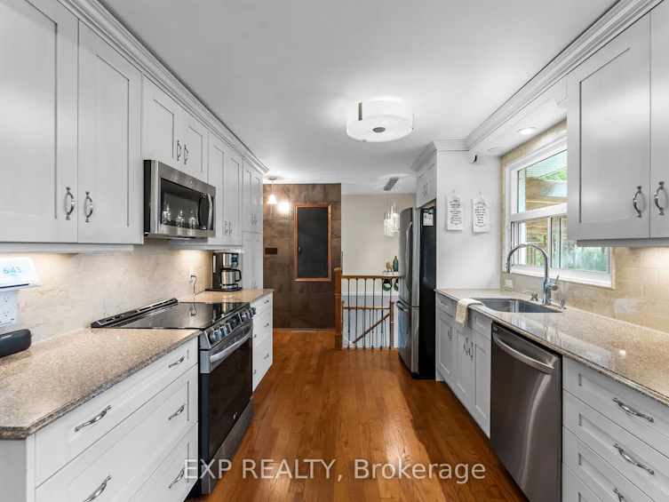111 Church Street, Georgina, ON, L4P 1J4 - 10