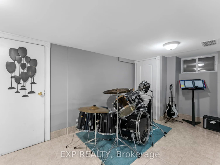 111 Church Street, Georgina, ON, L4P 1J4 - 19