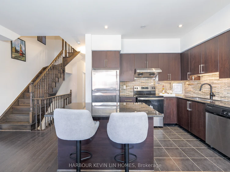 TH15-382 Highway 7 N/A E, Richmond Hill, ON, L4B 0C5 - 11