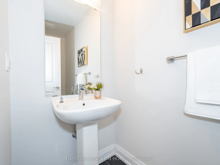 TH15-382 Highway 7 N/A E, Richmond Hill, ON, L4B 0C5 - 17