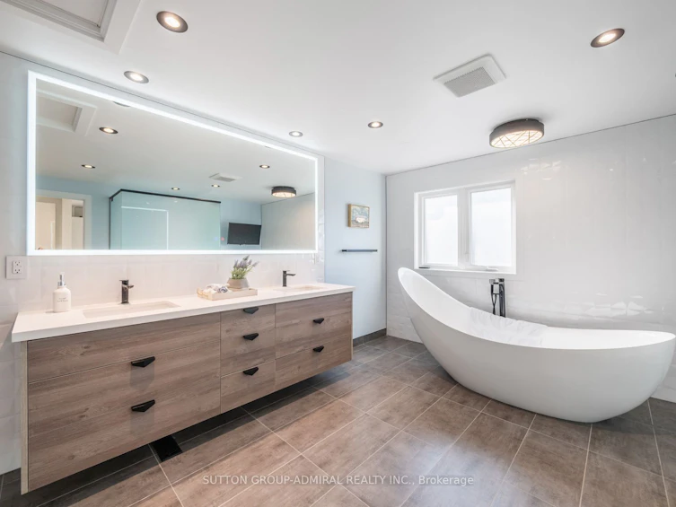 62 Pinewood Drive, Vaughan, ON, L4J 5N8 - 21