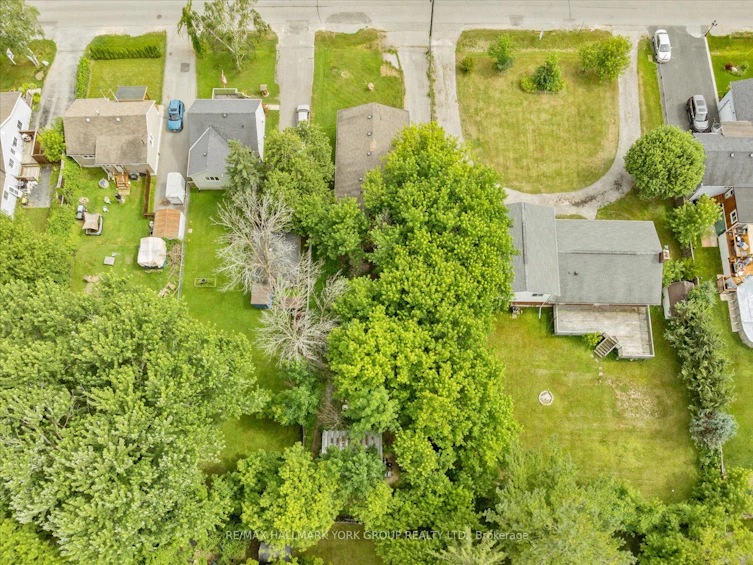 162 Bayview Avenue, Georgina, ON, L4P 2S9 - 34