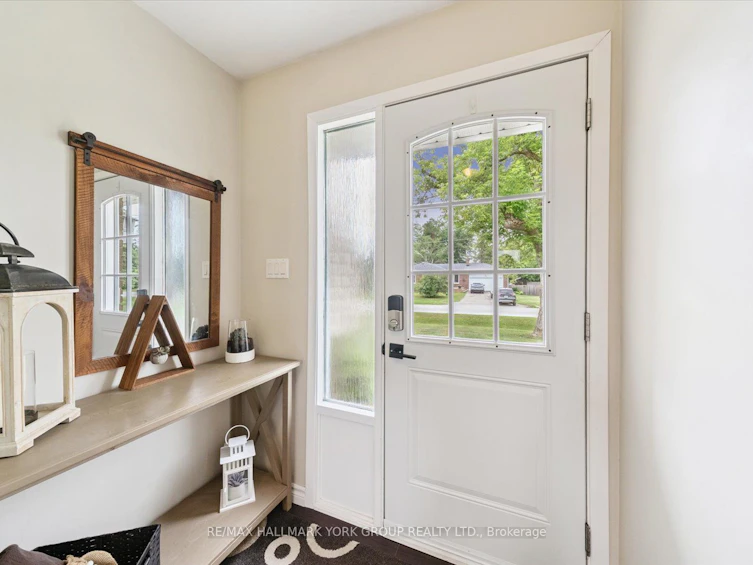 31 Griffith Avenue, Georgina, ON, L0E 1N0 - 5