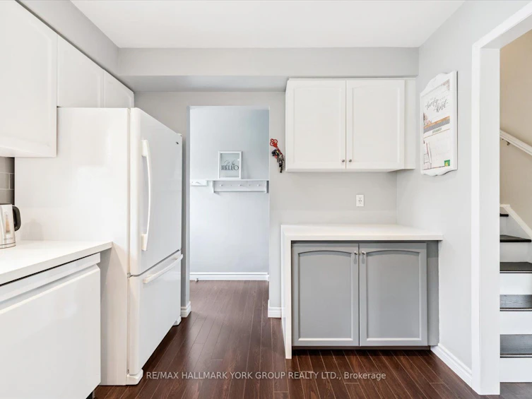 31 Griffith Avenue, Georgina, ON, L0E 1N0 - 16