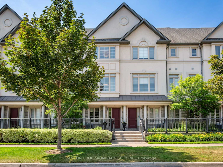 49 Beverley Glen Boulevard, Vaughan, ON, L4J 0G8