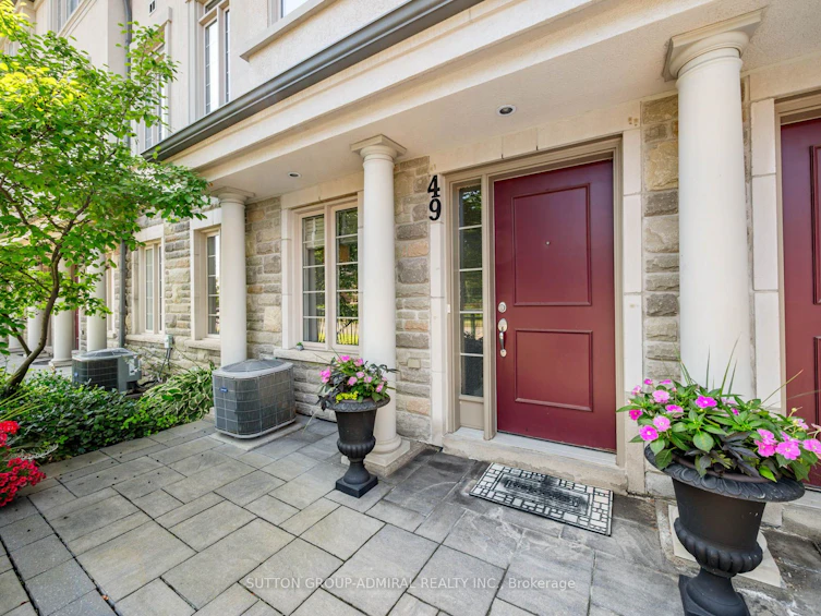 49 Beverley Glen Boulevard, Vaughan, ON, L4J 0G8 - 2