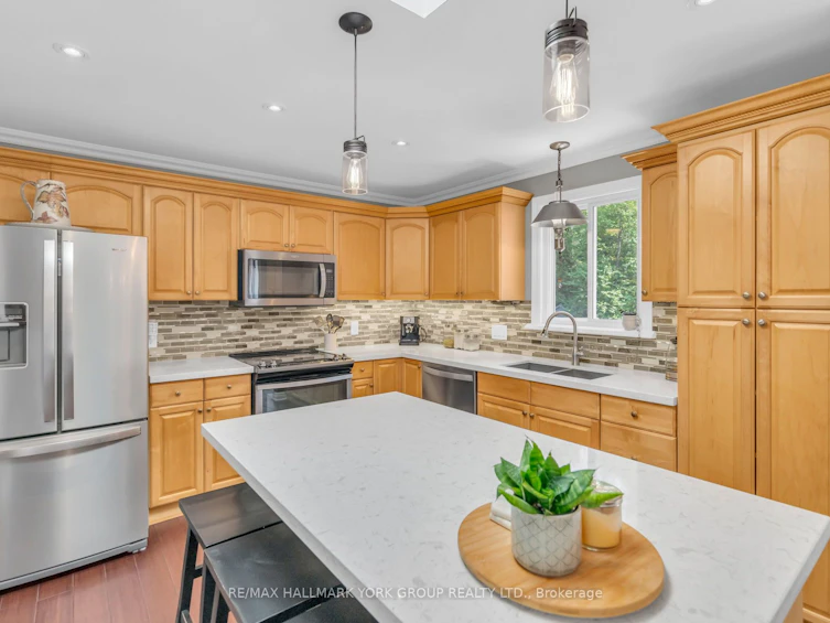 15 Brook Crescent, Georgina, ON, L0E 1N0 - 14