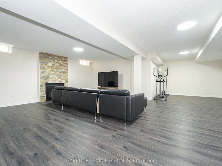 6 Amaranth Court, Richmond Hill, ON, L4E 0M2 - 40