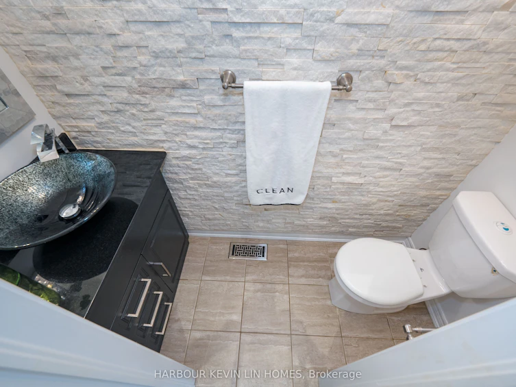 6 Amaranth Court, Richmond Hill, ON, L4E 0M2 - 22