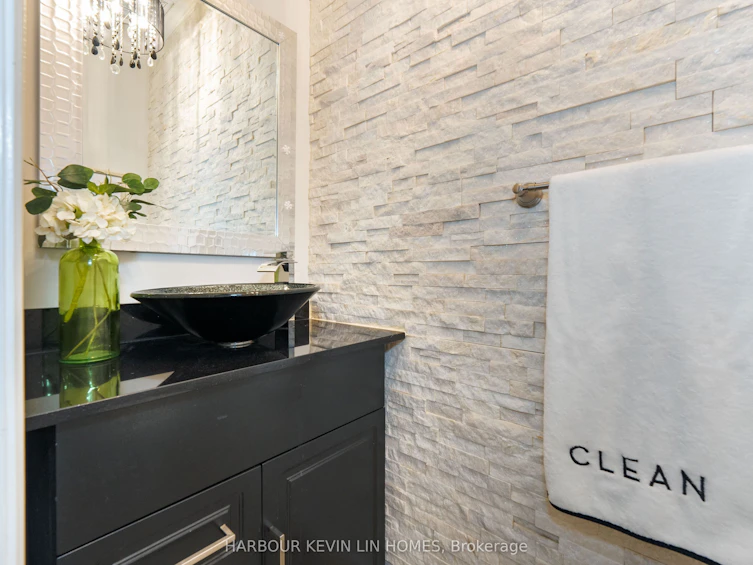 6 Amaranth Court, Richmond Hill, ON, L4E 0M2 - 21