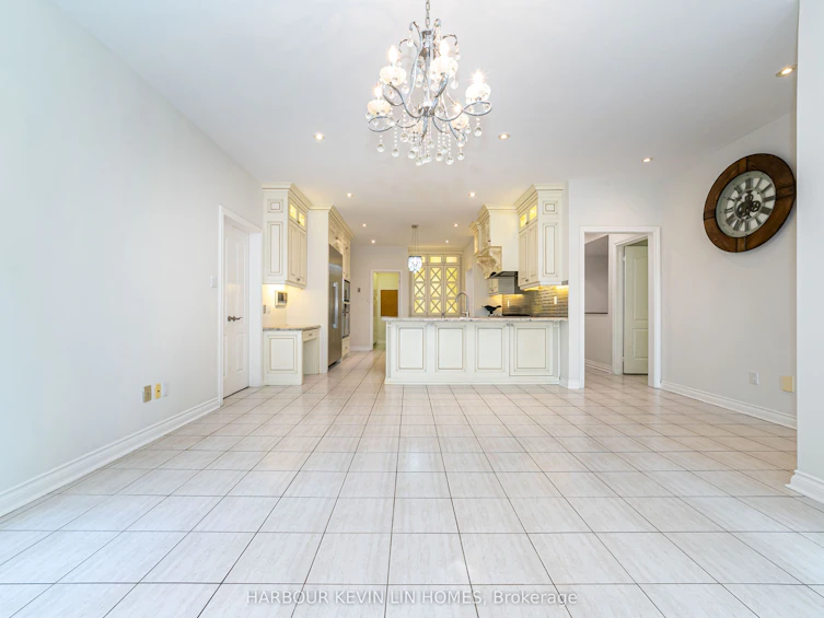 10 Edmund Crescent, Richmond Hill, ON, L4B 2X9 - 16