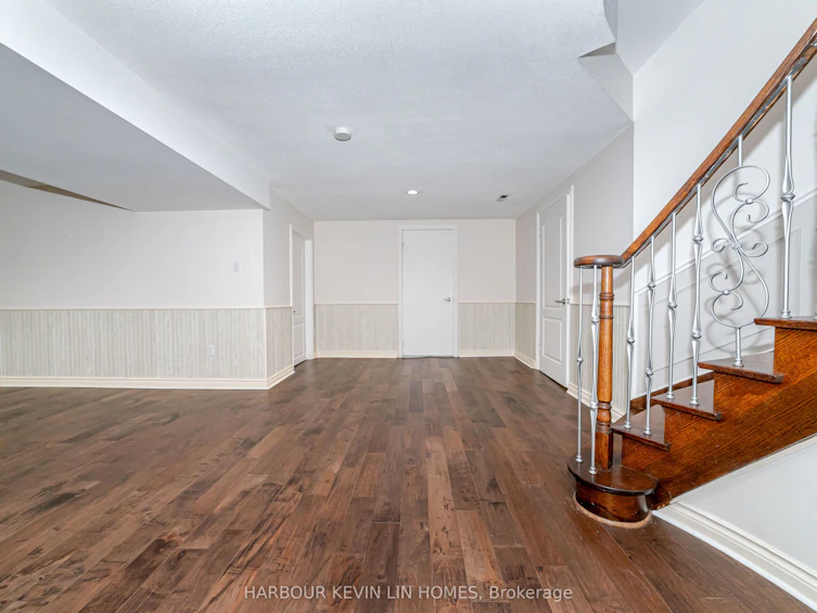 10 Edmund Crescent, Richmond Hill, ON, L4B 2X9 - 42