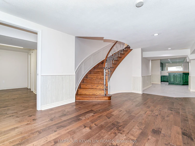 10 Edmund Crescent, Richmond Hill, ON, L4B 2X9 - 37