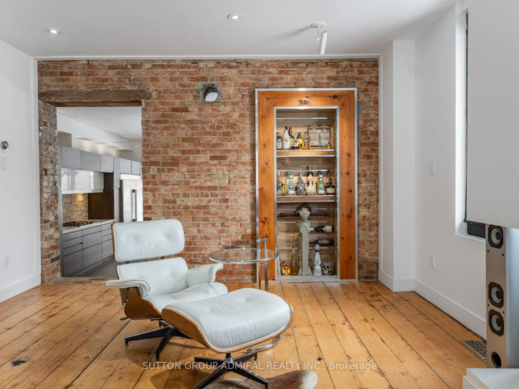 22 George Street, Markham, ON, L3P 2R7 - 4