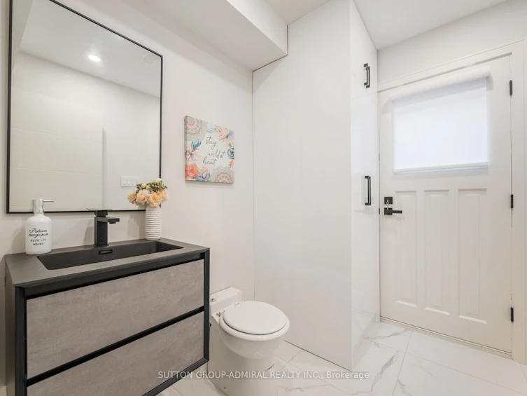 97 Golf Links Drive, Aurora, ON, L4G 3V4 - 13