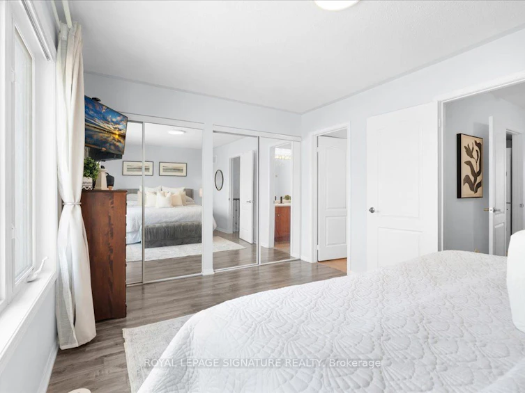 263 John West Way, Aurora, ON, L4G 0S8 - 13