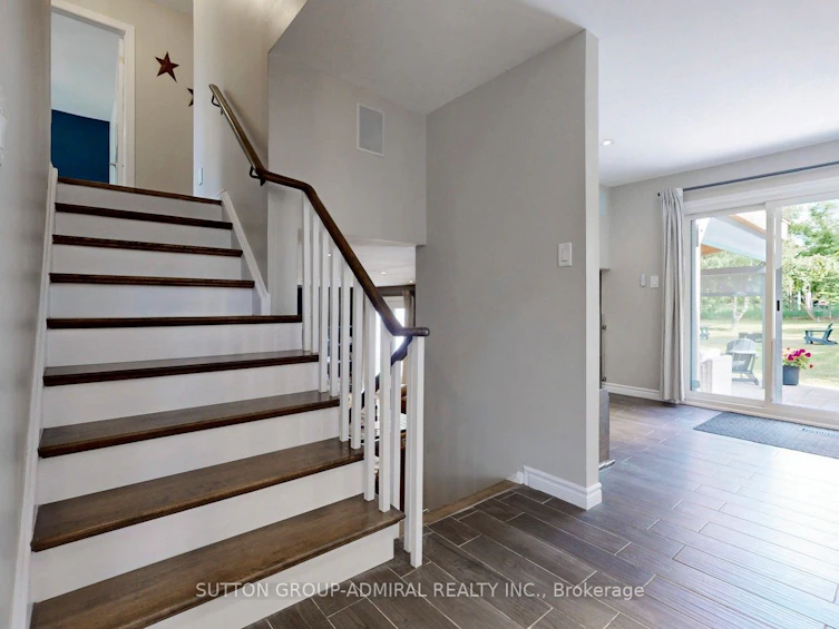 8 Balmoral Heights, East Gwillimbury, ON, L0G 1R0 - 25