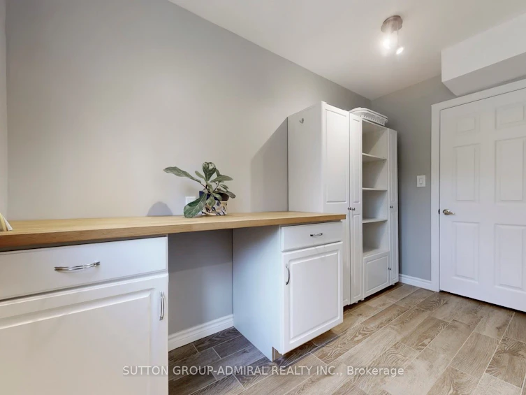 8 Balmoral Heights, East Gwillimbury, ON, L0G 1R0 - 22