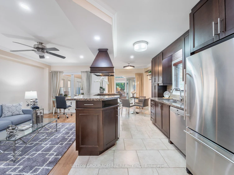298 Sonoma Boulevard, Vaughan, ON, L4H 1R5 - 3