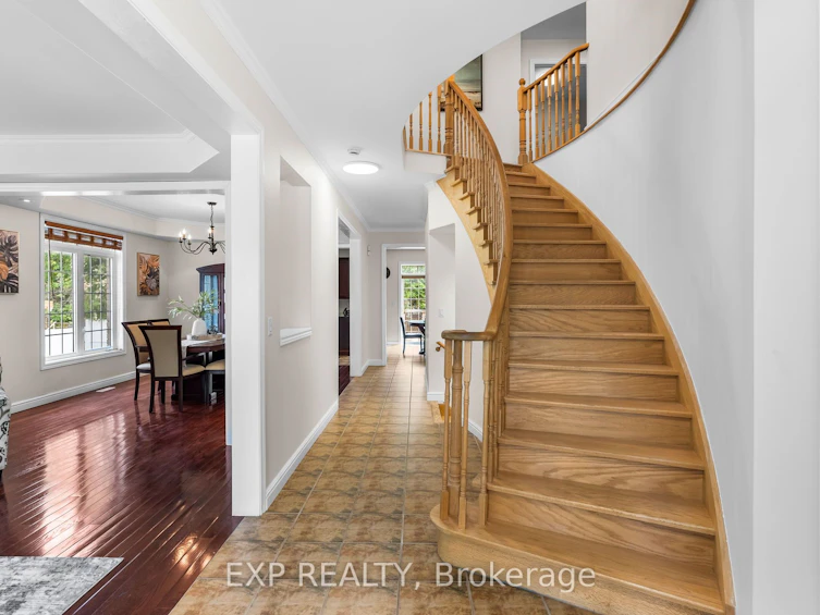 371 Raines Street, Georgina, ON, L4P 3C8 - 9