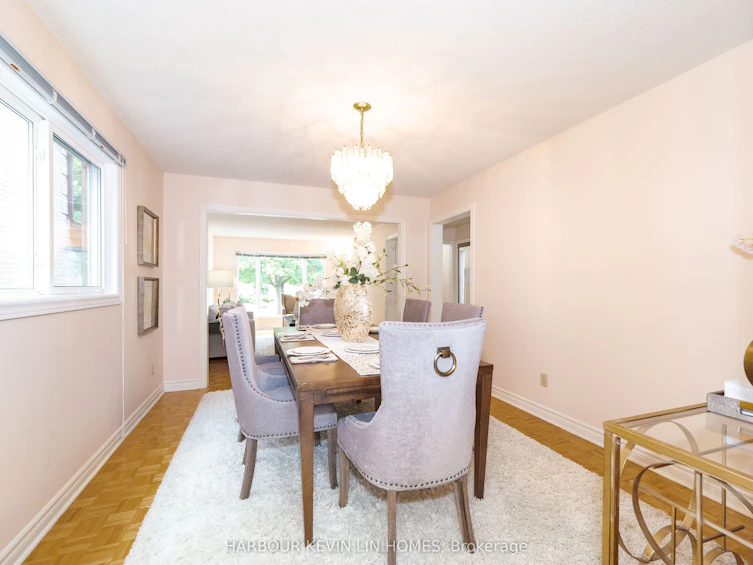 35 Lynngrove Crescent, Richmond Hill, ON, L4B 2C1 - 16