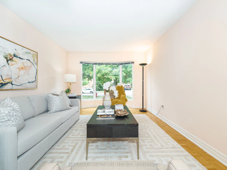 35 Lynngrove Crescent, Richmond Hill, ON, L4B 2C1 - 11