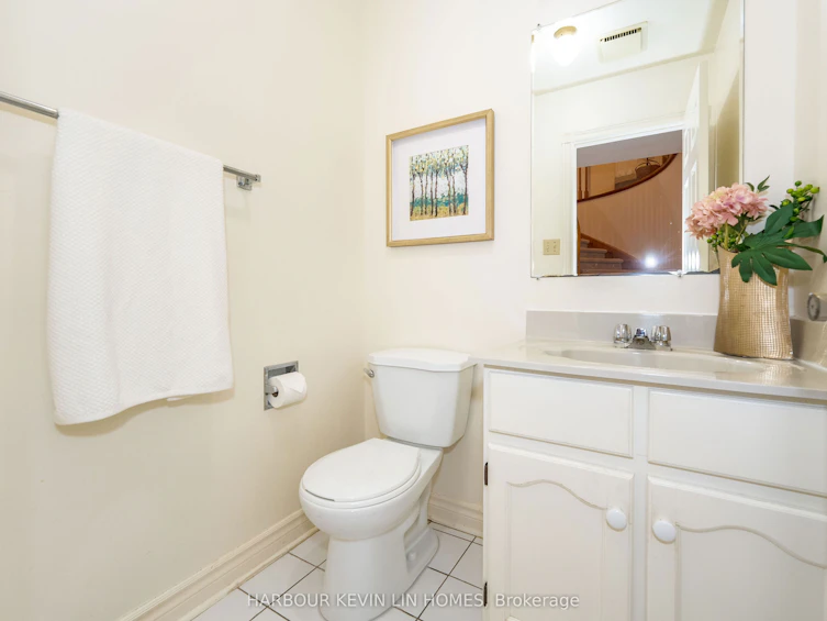 35 Lynngrove Crescent, Richmond Hill, ON, L4B 2C1 - 25