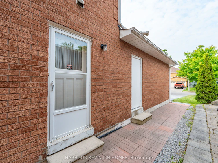 35 Lynngrove Crescent, Richmond Hill, ON, L4B 2C1 - 40