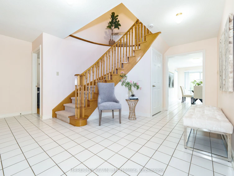 35 Lynngrove Crescent, Richmond Hill, ON, L4B 2C1 - 12
