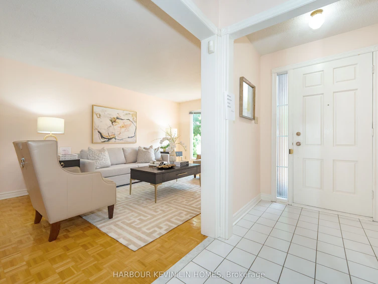 35 Lynngrove Crescent, Richmond Hill, ON, L4B 2C1 - 5