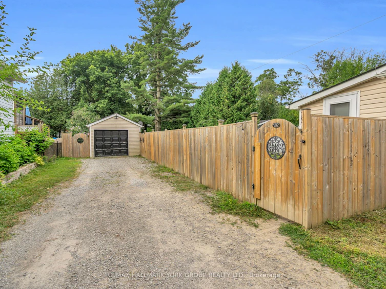247 Shorecrest Road, Georgina, ON, L4P 1J3 - 2