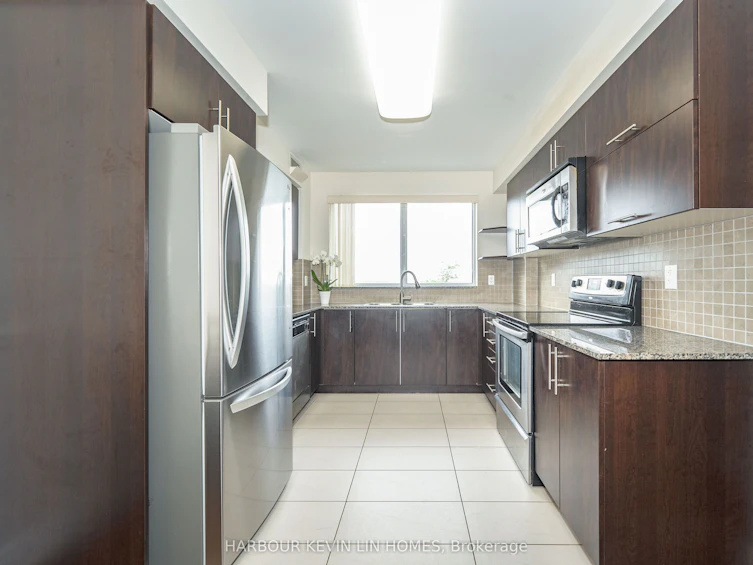 917-60 South Town Centre Boulevard, Markham, ON, L6G 0C5 - 7