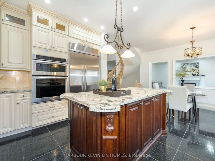 77 Kevi Crescent, Richmond Hill, ON, L4B 3C9 - 18