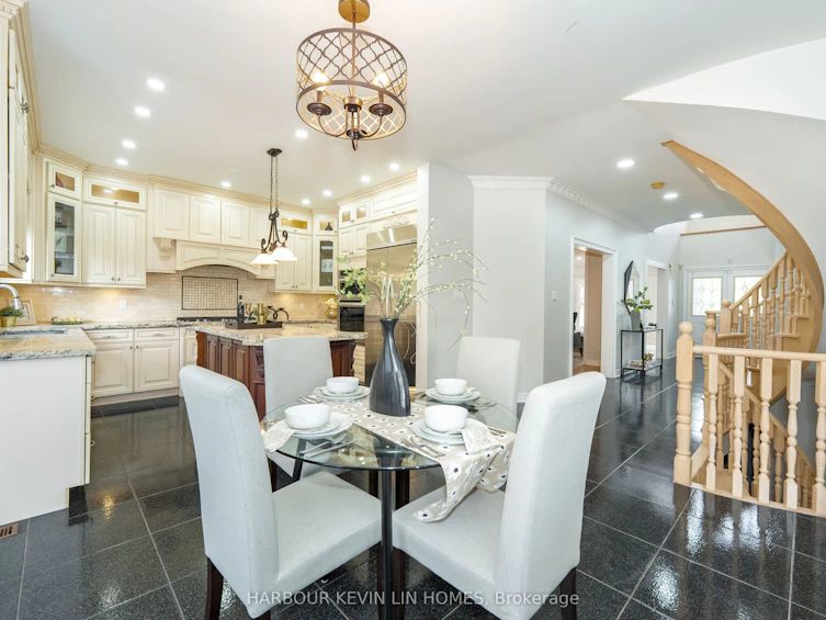 77 Kevi Crescent, Richmond Hill, ON, L4B 3C9 - 19