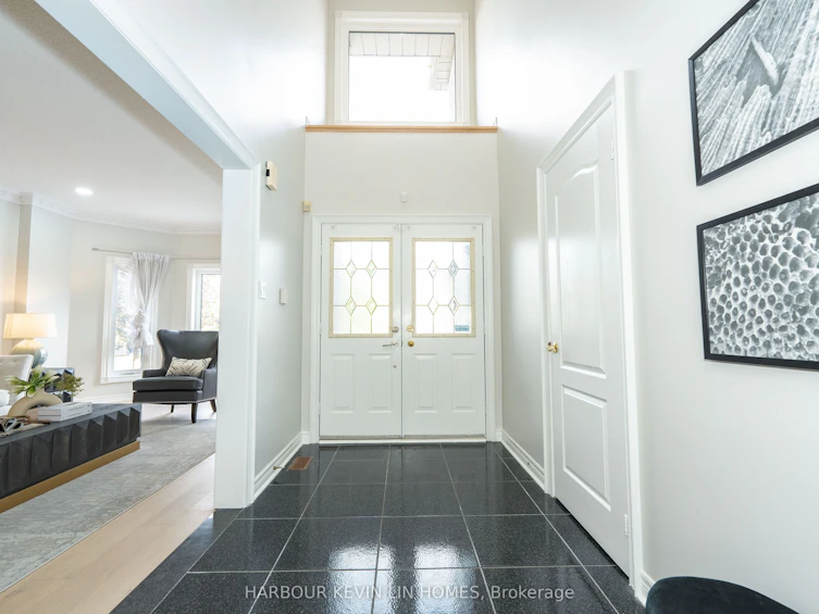 77 Kevi Crescent, Richmond Hill, ON, L4B 3C9 - 6