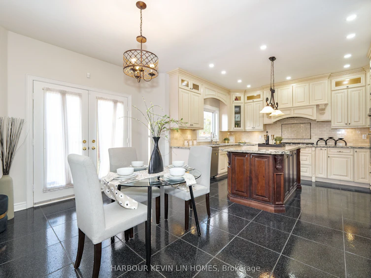 77 Kevi Crescent, Richmond Hill, ON, L4B 3C9 - 24