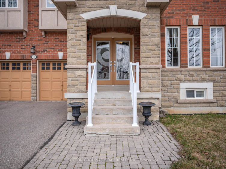 450 Pleasant Ridge Avenue, Vaughan, ON, L4J 8X2 - 2