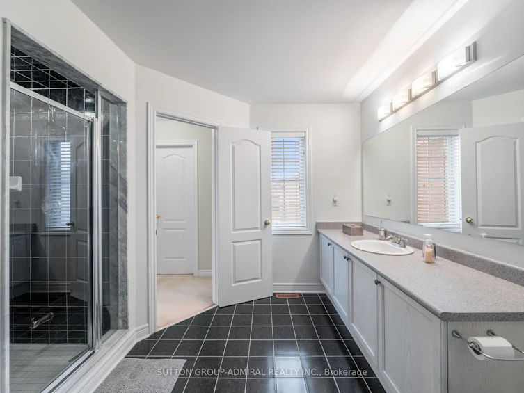 450 Pleasant Ridge Avenue, Vaughan, ON, L4J 8X2 - 21