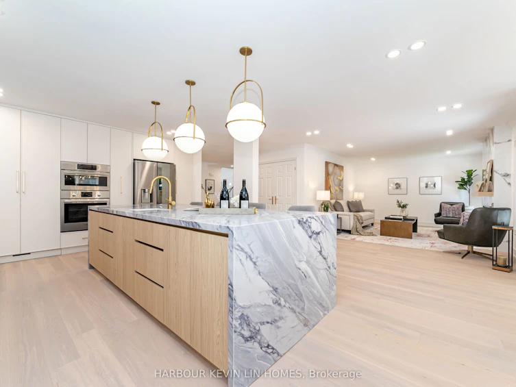19 Willett Crescent, Richmond Hill, ON, L4C 7W5 - 3
