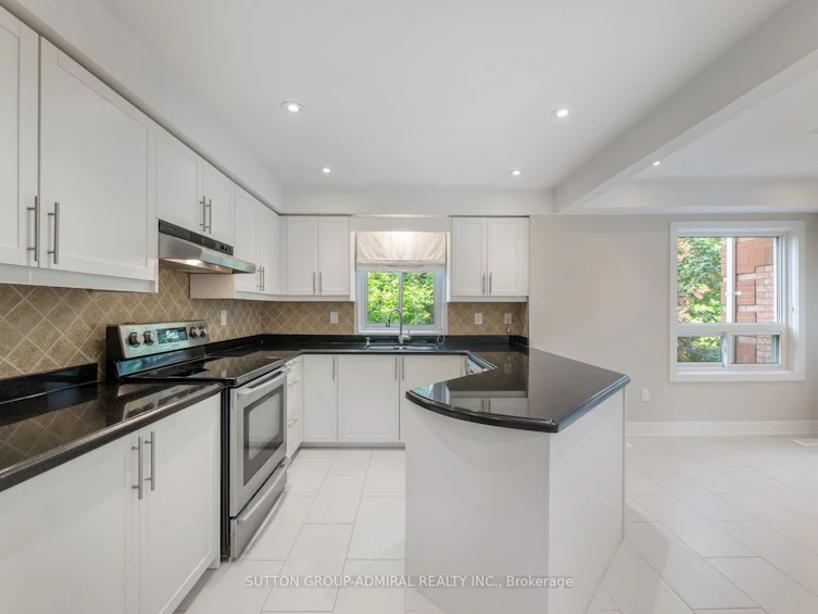 12 Tova Place, Vaughan, ON, L4J 8C4 - 8