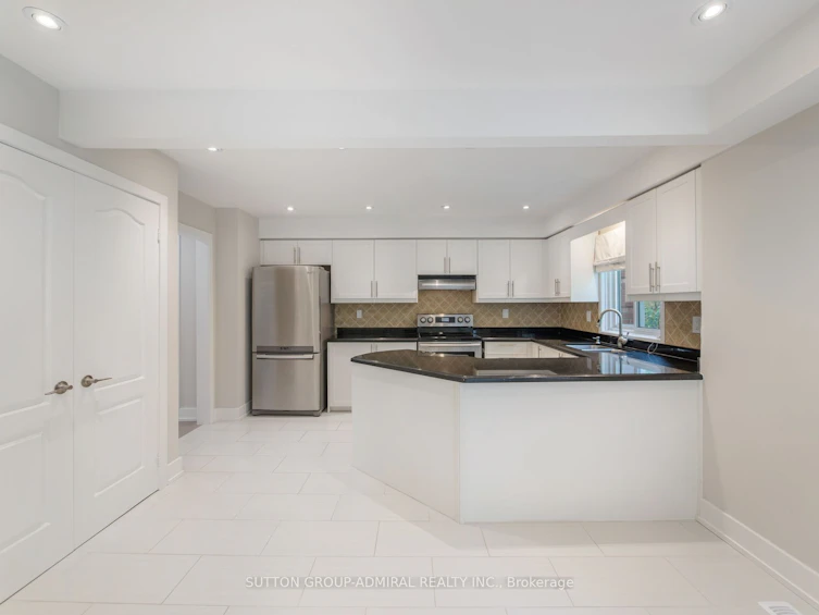 12 Tova Place, Vaughan, ON, L4J 8C4 - 7