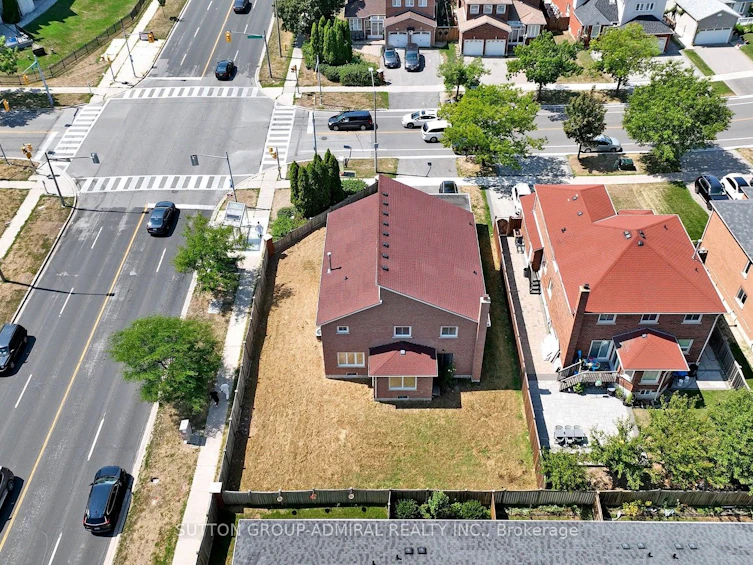 71 Featherstone Avenue, Markham, ON, L3S 3G8 - 30