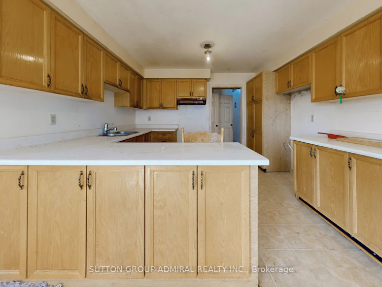 71 Featherstone Avenue, Markham, ON, L3S 3G8 - 6