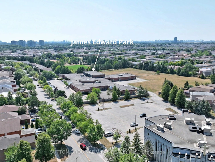 71 Featherstone Avenue, Markham, ON, L3S 3G8 - 38