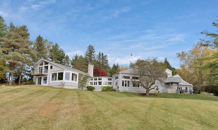 14210 7th Concession Road