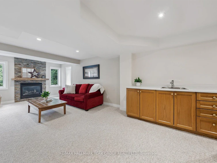 340 King Street E, East Gwillimbury, ON, L0G 1M0 - 34