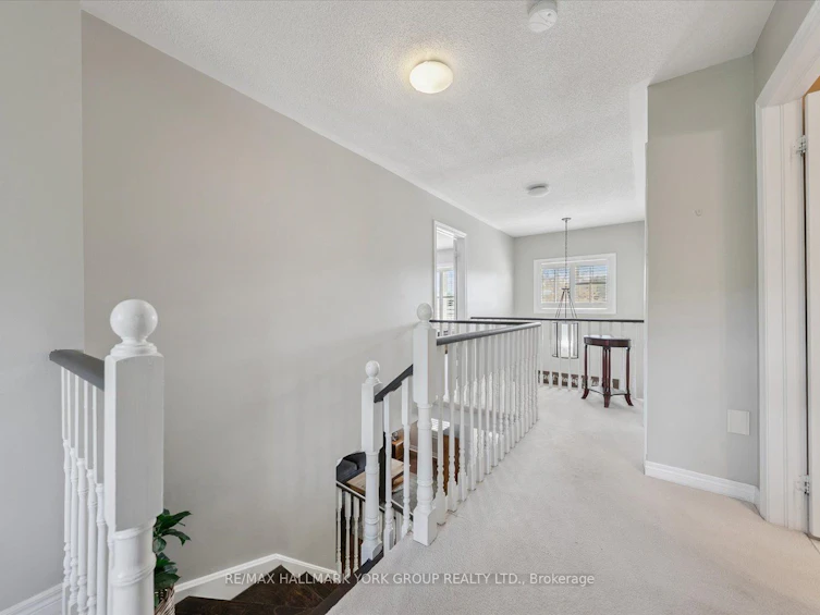 340 King Street E, East Gwillimbury, ON, L0G 1M0 - 22