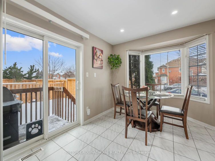 2 Marathon Avenue, Vaughan, ON, L4K 5H1 - 12